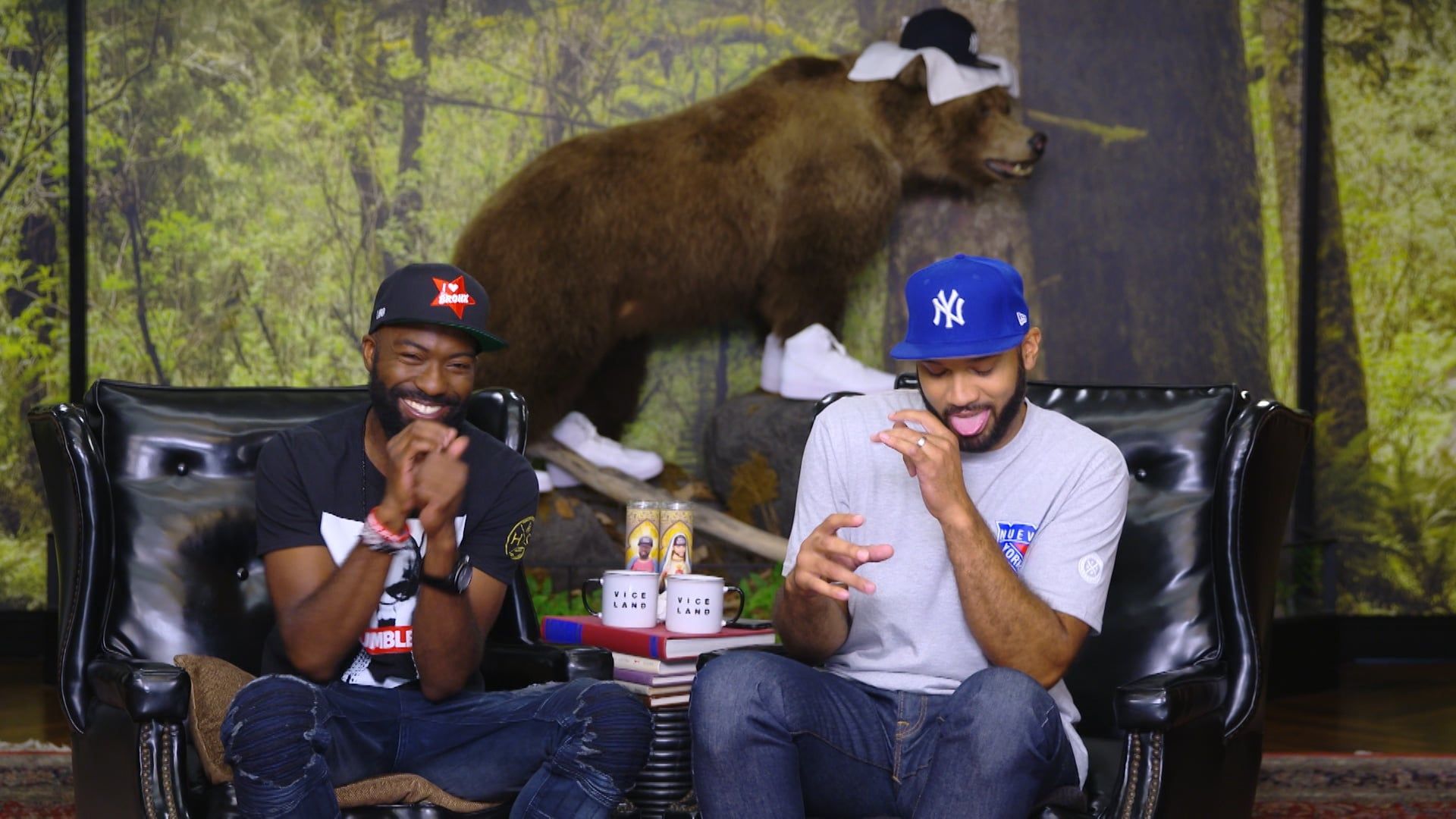 Desus & Mero background