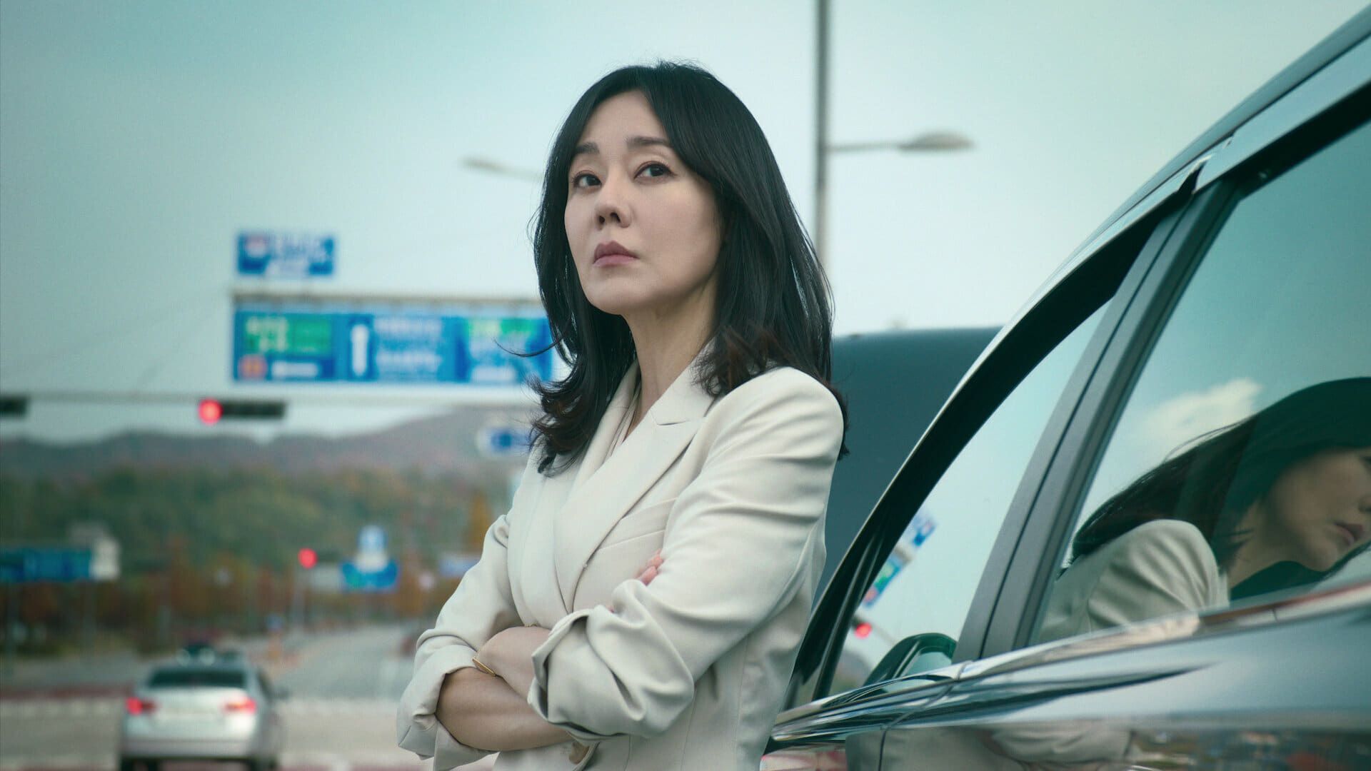 Money Heist: Korea - Joint Economic Area background