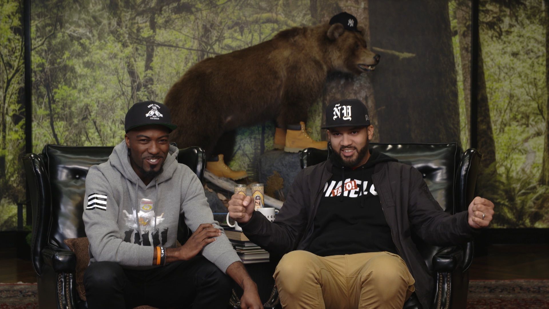 Desus & Mero background