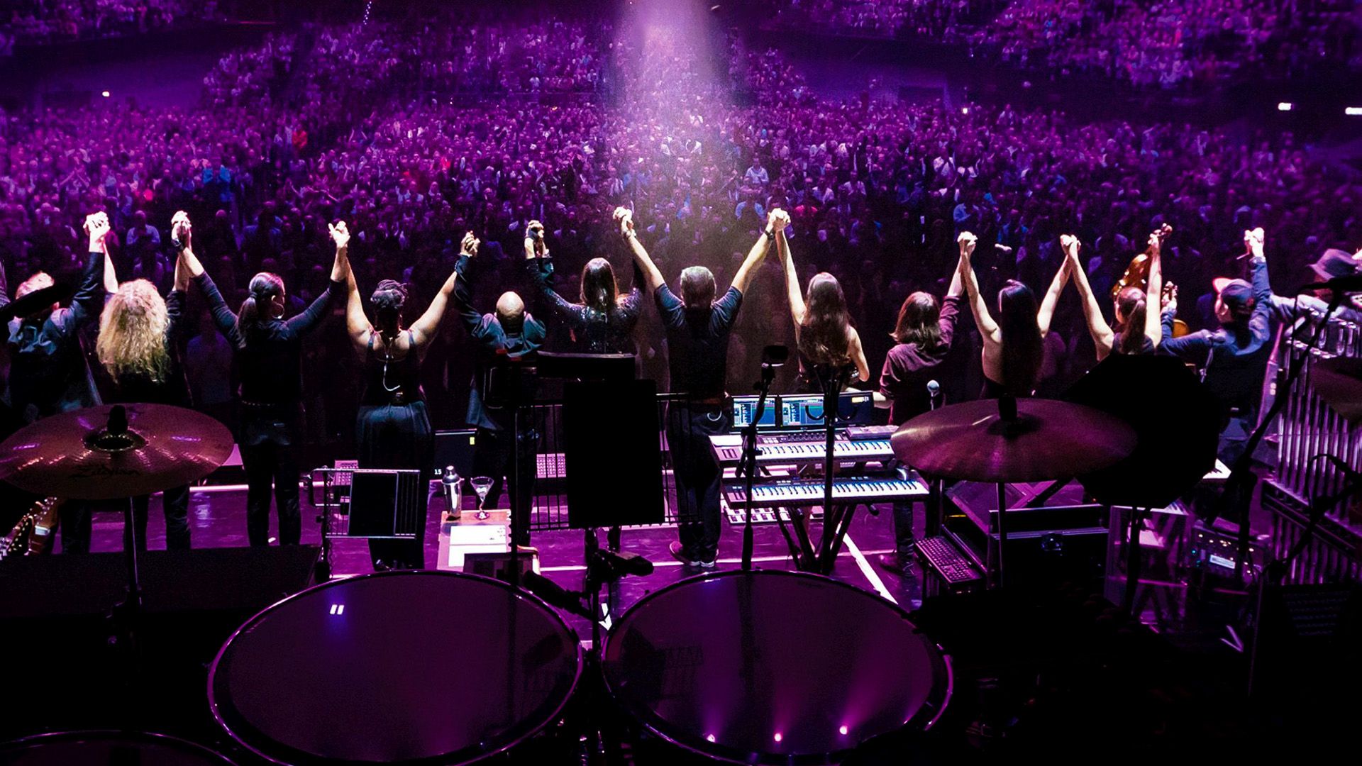 Hans Zimmer Live in Prague background