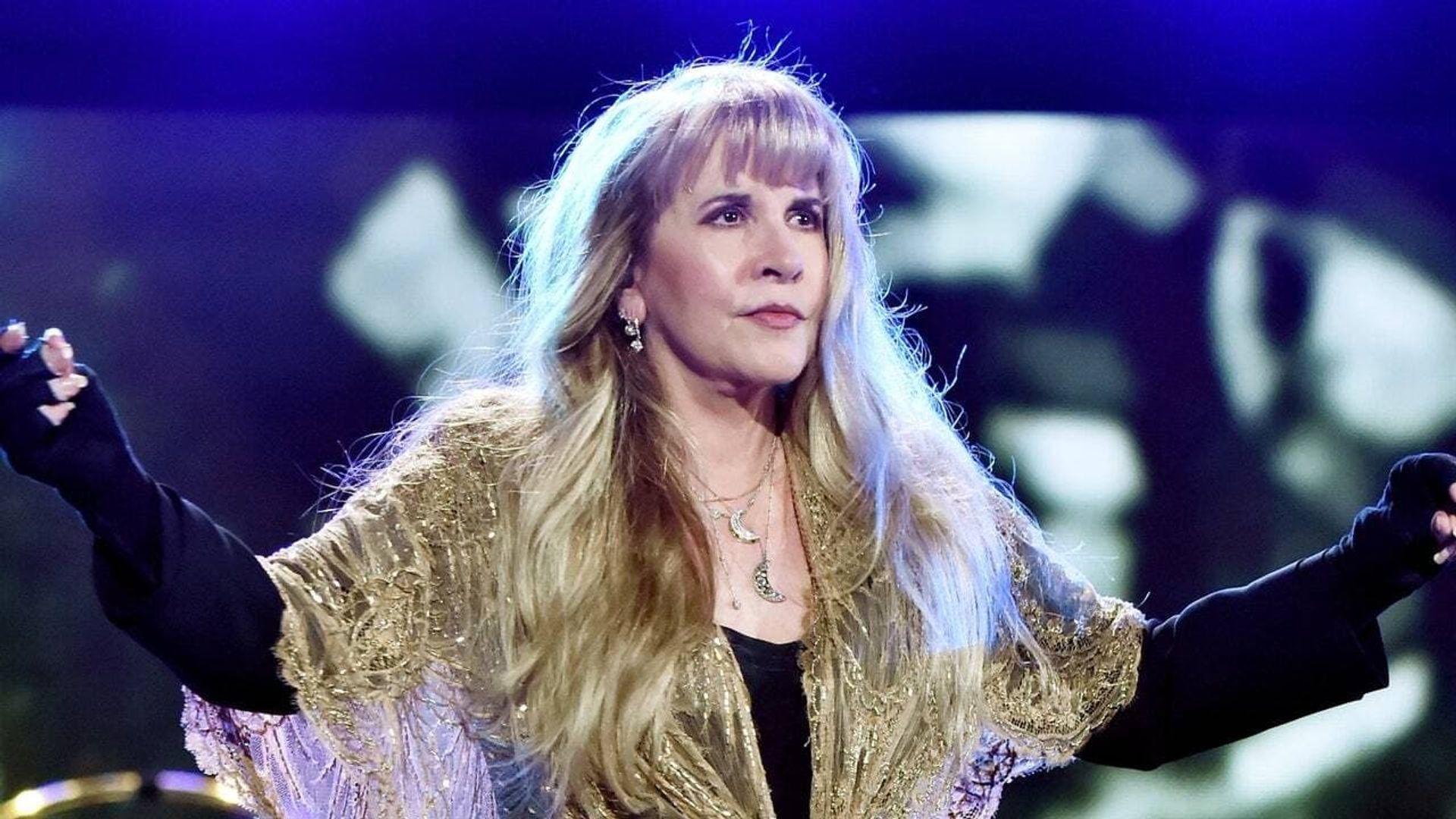 Stevie Nicks 24 Karat Gold the Concert background