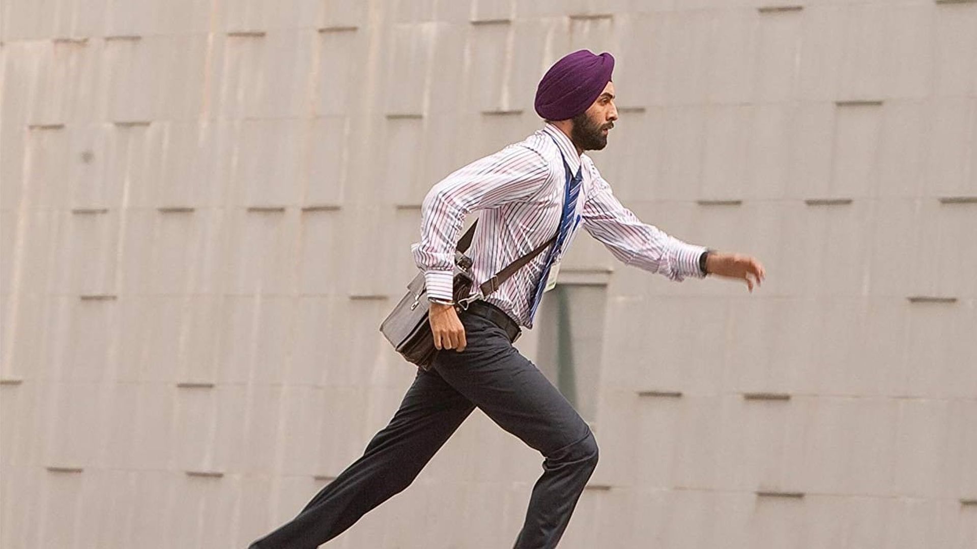 Rocket Singh: Salesman of the Year background