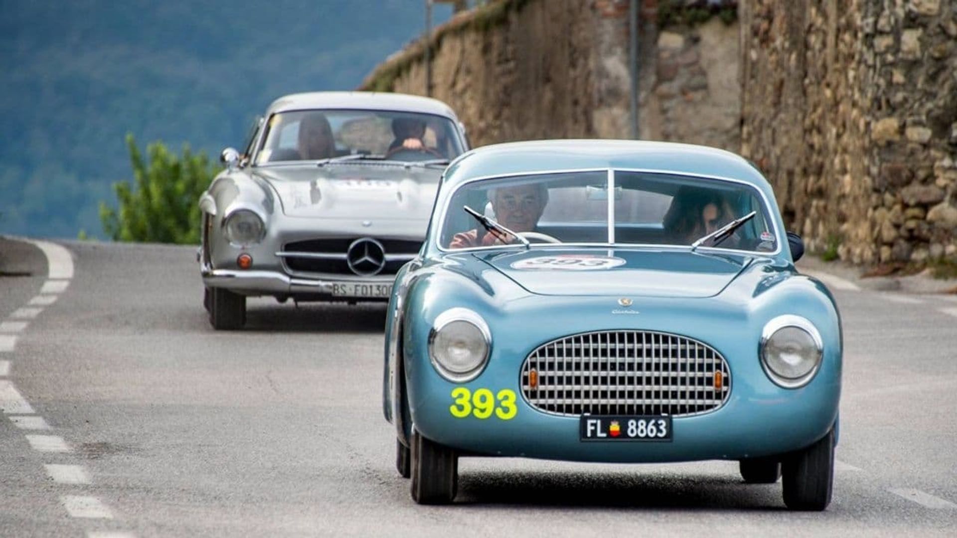 Rosso Mille Miglia background