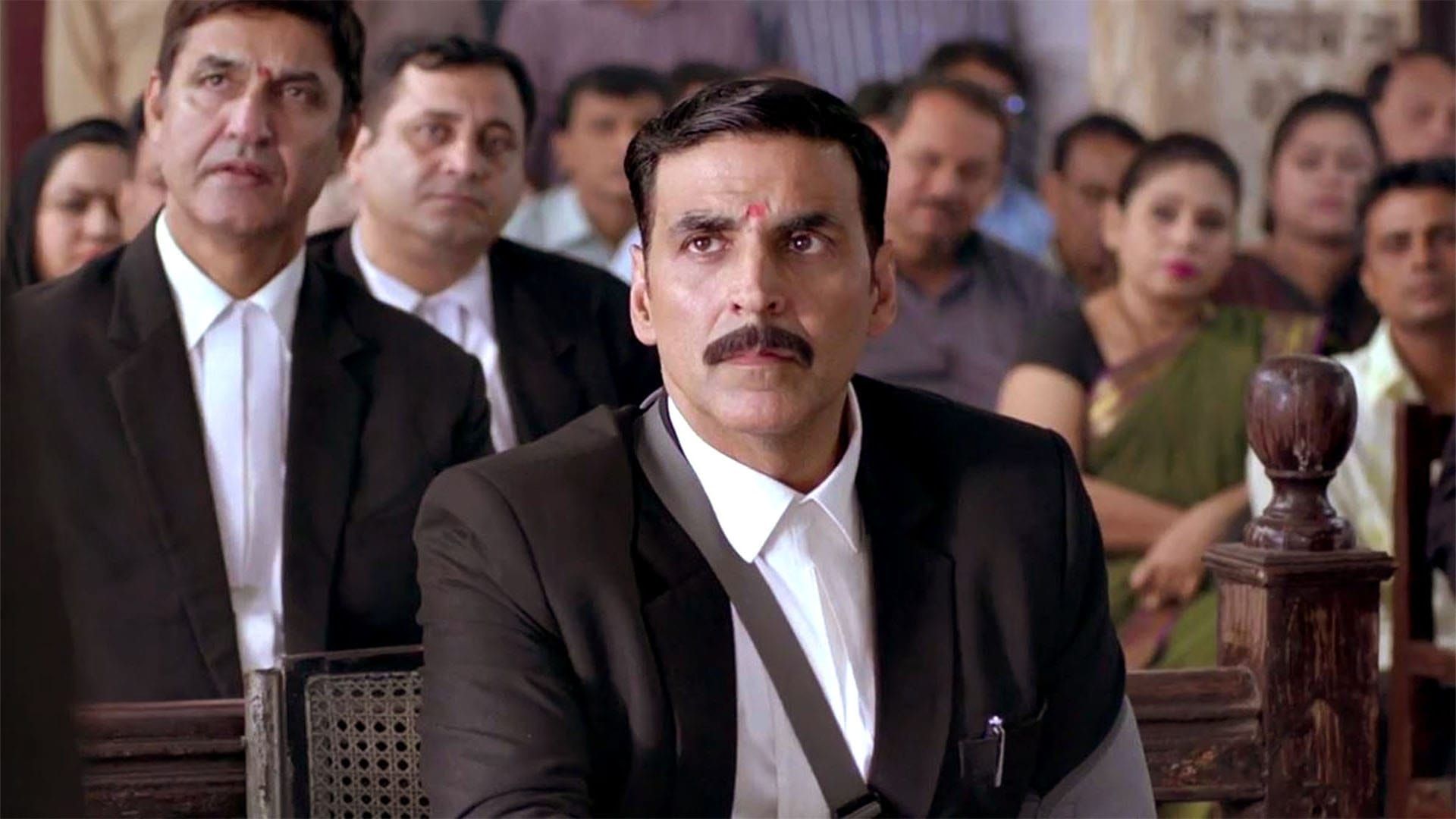 Jolly LLB 2 background