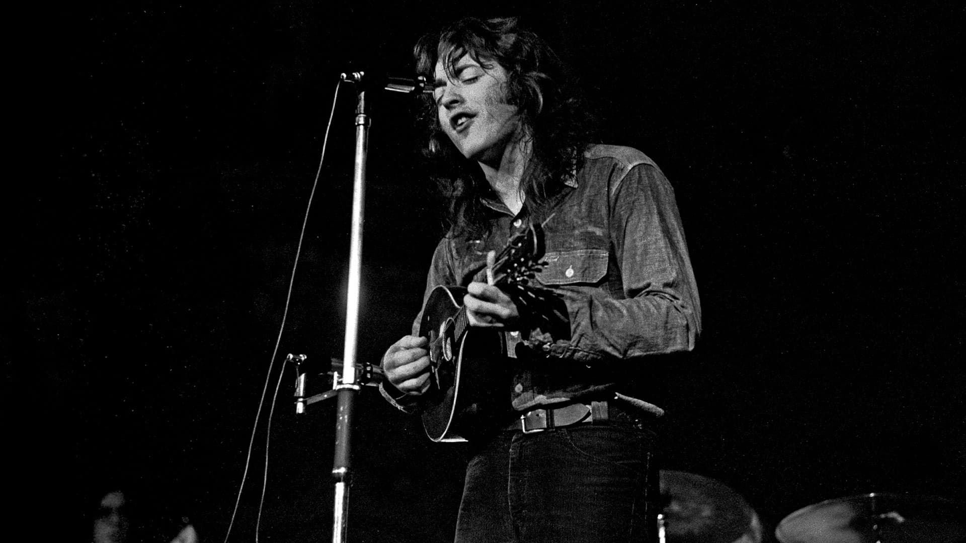 Rory Gallagher: Irish Tour '74 background